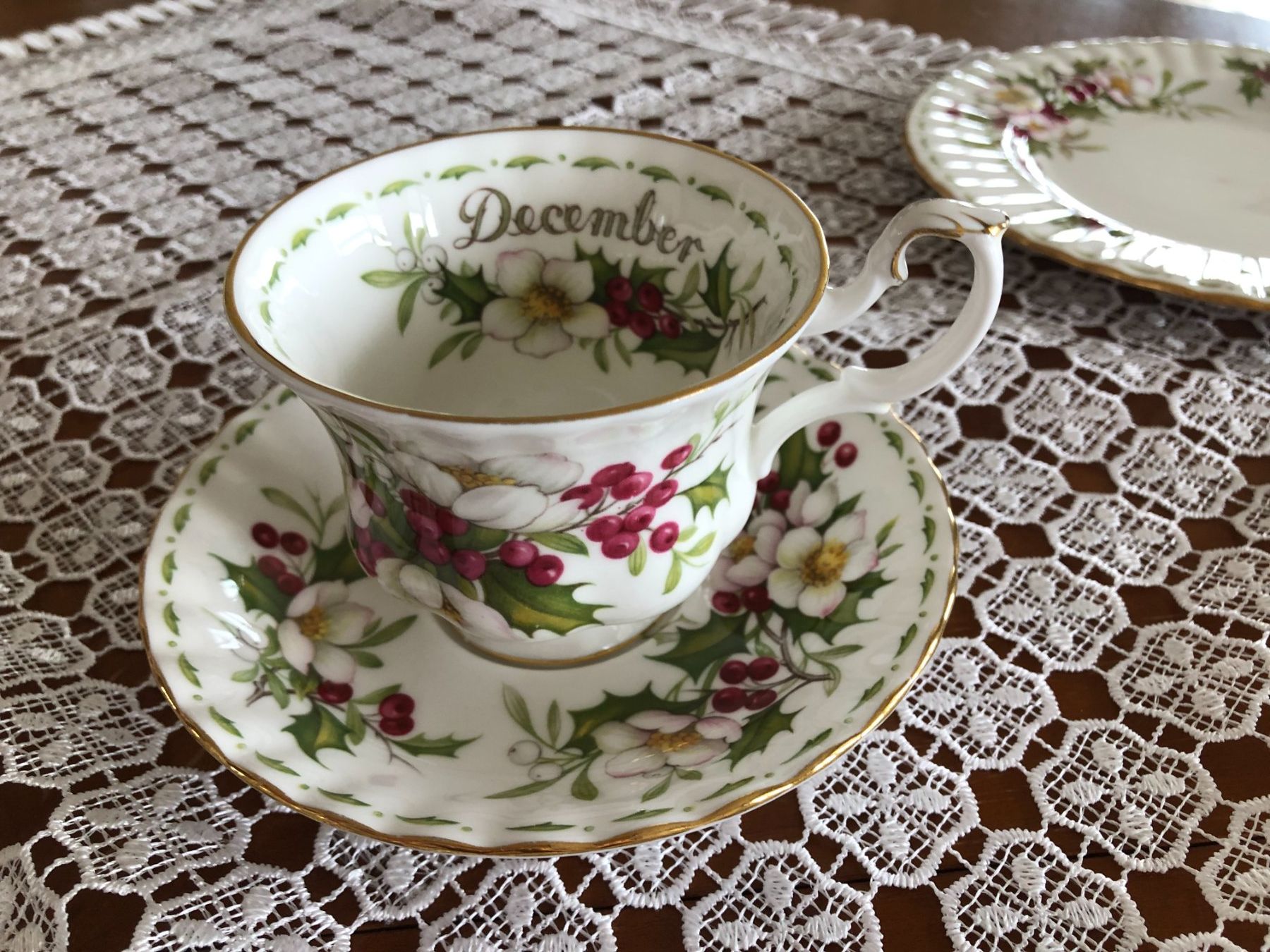 Royal Albert Set di piatti: Royal Albert Set Tasse und Teller neu – Nuovo e nell'imballaggio originale da Eich venduto da Jokove63 3