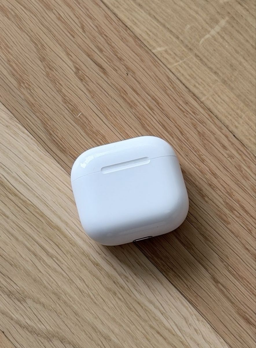 Apple Cuffie: Apple Airpods Gen. 4 – Usato da Lenzburg venduto da Pandino_58 1