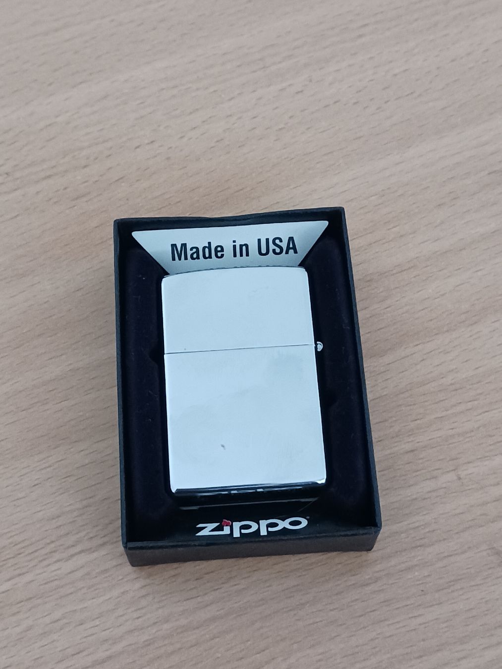 Zippo Feuerzeuge: Zippo  – Neu und originalverpackt aus Sion von aym_g5t9 1