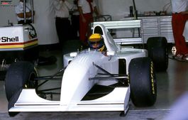 Ayrton Senna F1 McLaren MP4/8B Lamborghini  Test 1993  1:18