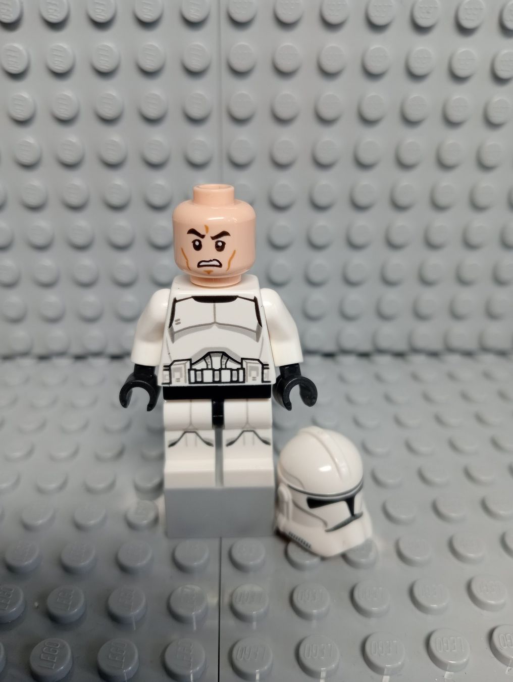 Lego Kit di costruzioni: Lego Star Wars - Clone Trooper – Nuovo (secondo la descrizione) da Arconciel venduto da breakout103 1