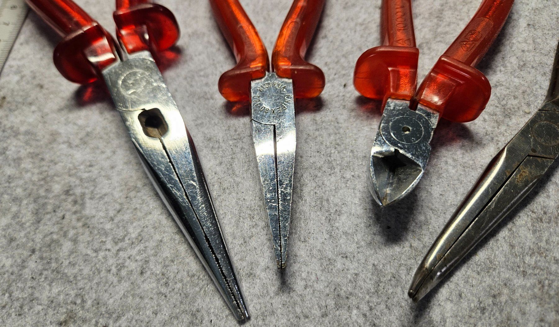 Tutti gli attrezzi: Zangen Set KNIPEX + andere Fr. 12.- – Usato da Kleindöttingen venduto da Ballu33 1