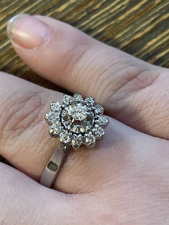 Anelli: Bague or et diamants – Usato da Les Acacias venduto da NSanthagens 1