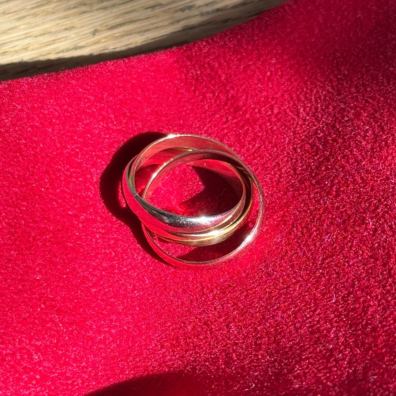 Cartier Anelli: Bague Cartier Trinity Taille 54 – Usato da Vaux sur Morges venduto da Krick015 2