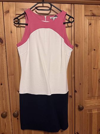 Neu Damenkleid Mango M