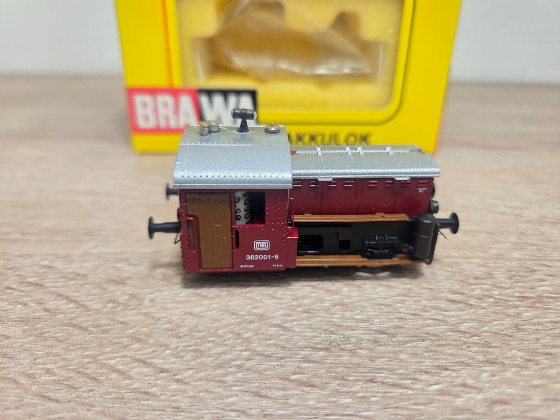 Brawa Modellini di ferrovie: Brawa 0483 Diesellok Köf H0 – Nuovo e nell'imballaggio originale da St-Aubin-Sauges venduto da Lo_Go 1