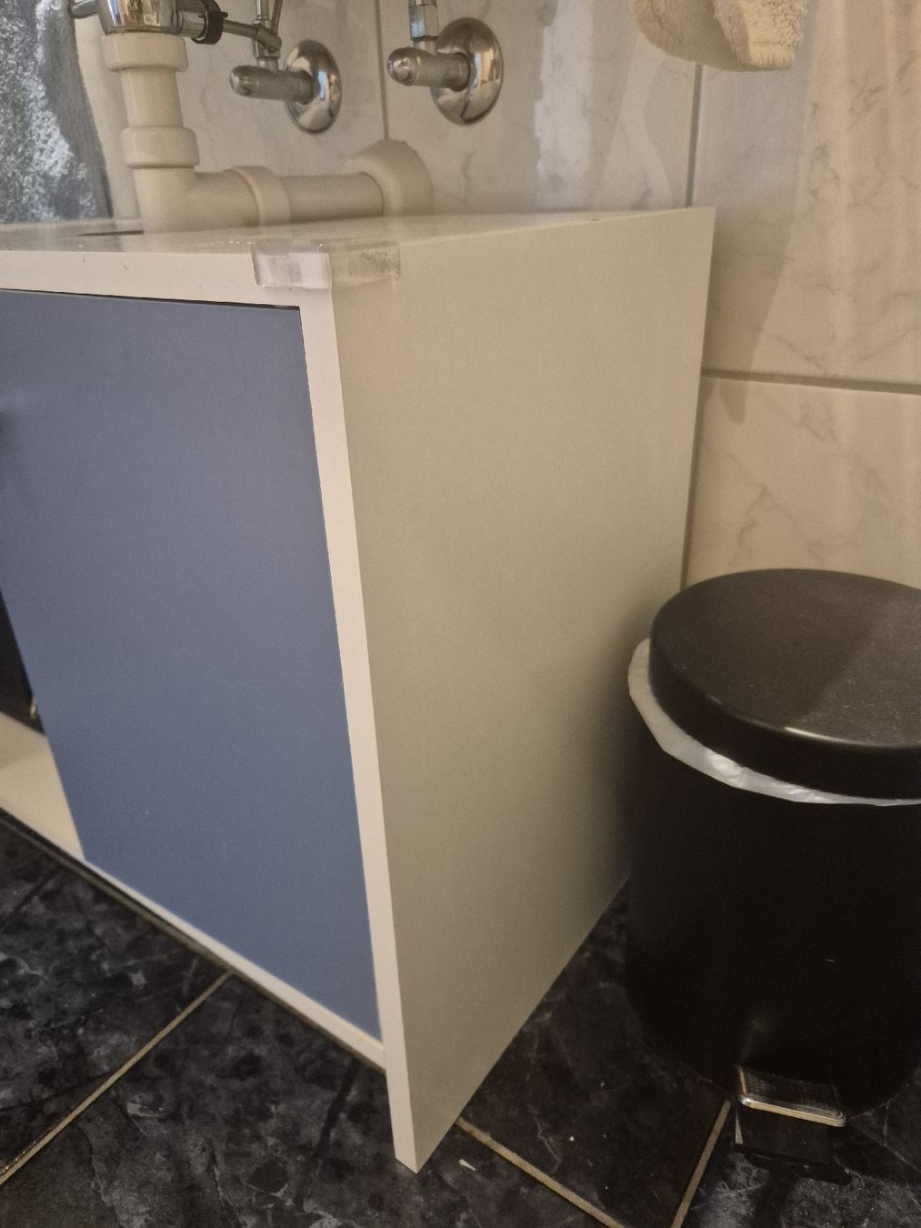 Mobili per bagno: Waschbeckenunterschrank – Usato da Zürich venduto da elenoirecb 2