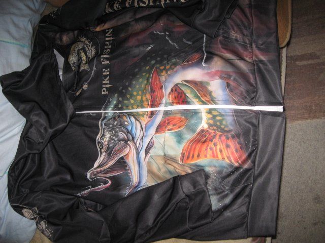 Giacche: COOLER HECHT HOODIE JACKE – Usato da Zürich venduto da Rwinnie
