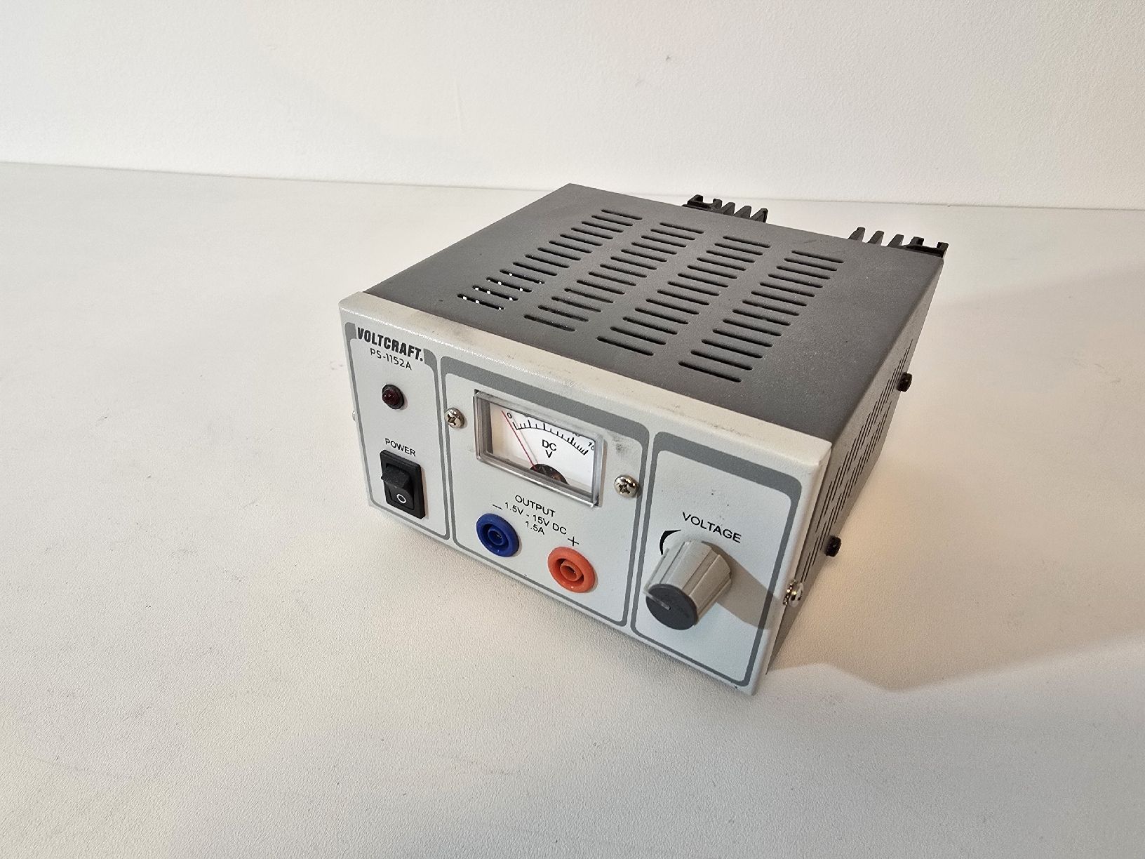 Chargeur Programmable Voltcraft PPS 11810 - Labor Chargeur Occasion