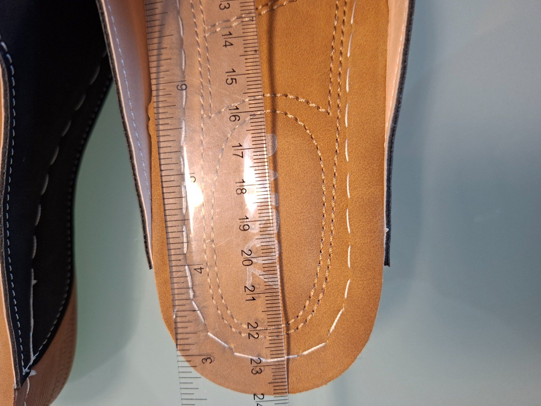 Scarpe da donna: Damen Pantoletten gr 37 Neuwertig – Nuovo (secondo la descrizione) da Reinach AG venduto da nicki024 3
