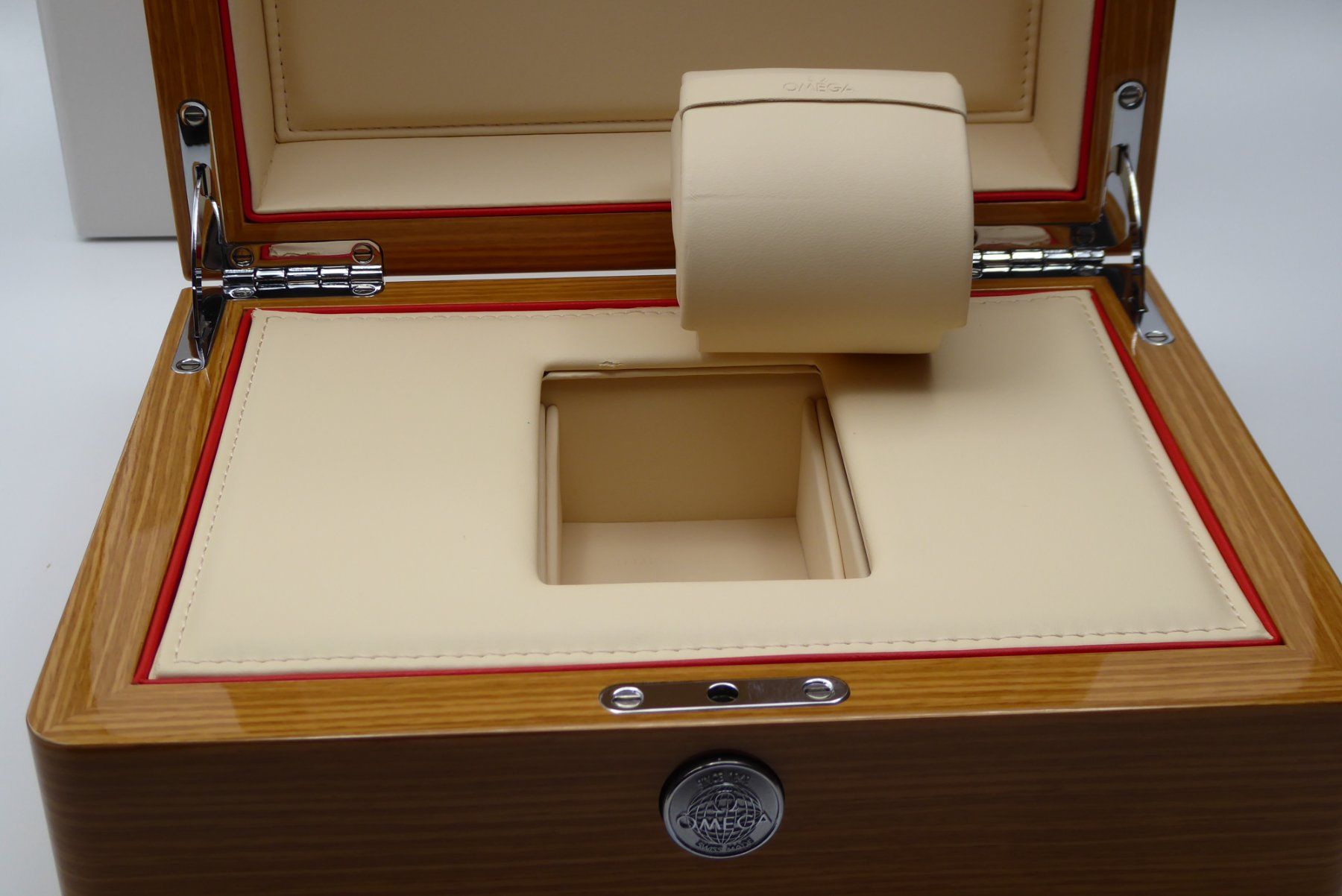 Omega Scatole porta orologi: Omega Seamaster/speedmaster box for watch – Nuovo (secondo la descrizione) da Geneve venduto da adr_xk6n 7