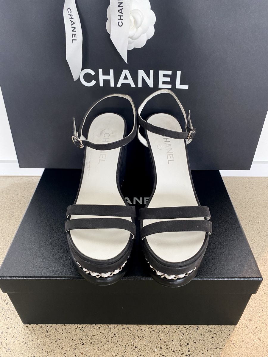 Chanel Scarpe da donna: Chanel Sandalen – Usato da Stäfa venduto da Nicole093
