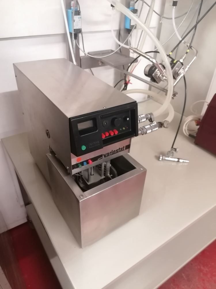 Accessori da laboratorio: 2 x 3l Doppelmantel Bioreaktor - Anlage – Usato da Niederdorf venduto da LeptonAG_Labor 2