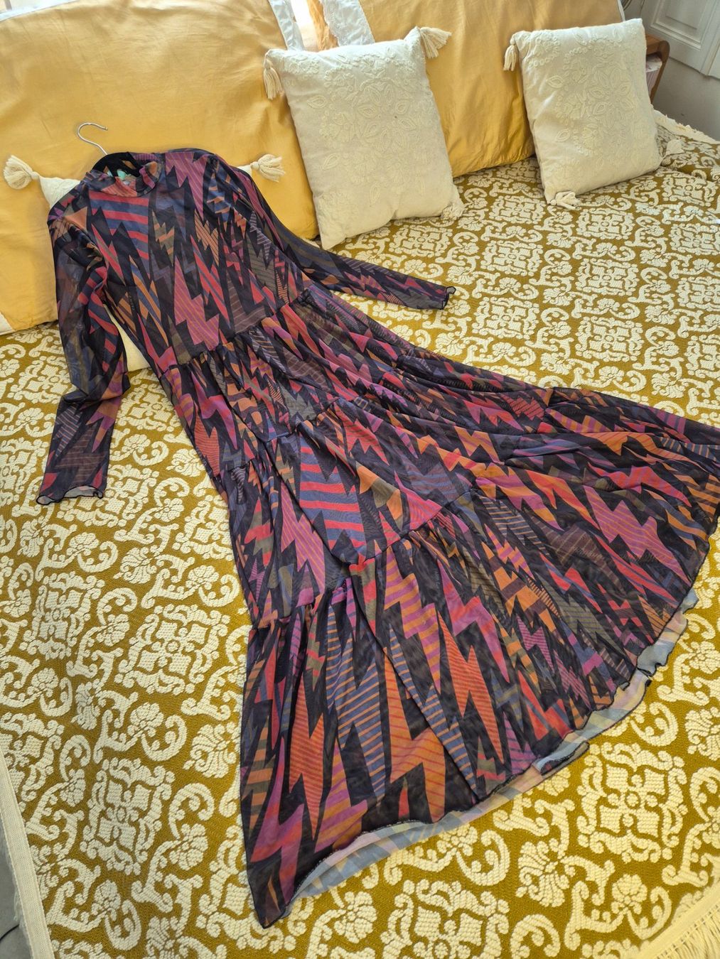 Farm Rio Vestiti: Kleid von Farm Rio – Usato da Leissigen venduto da ali_k9v8