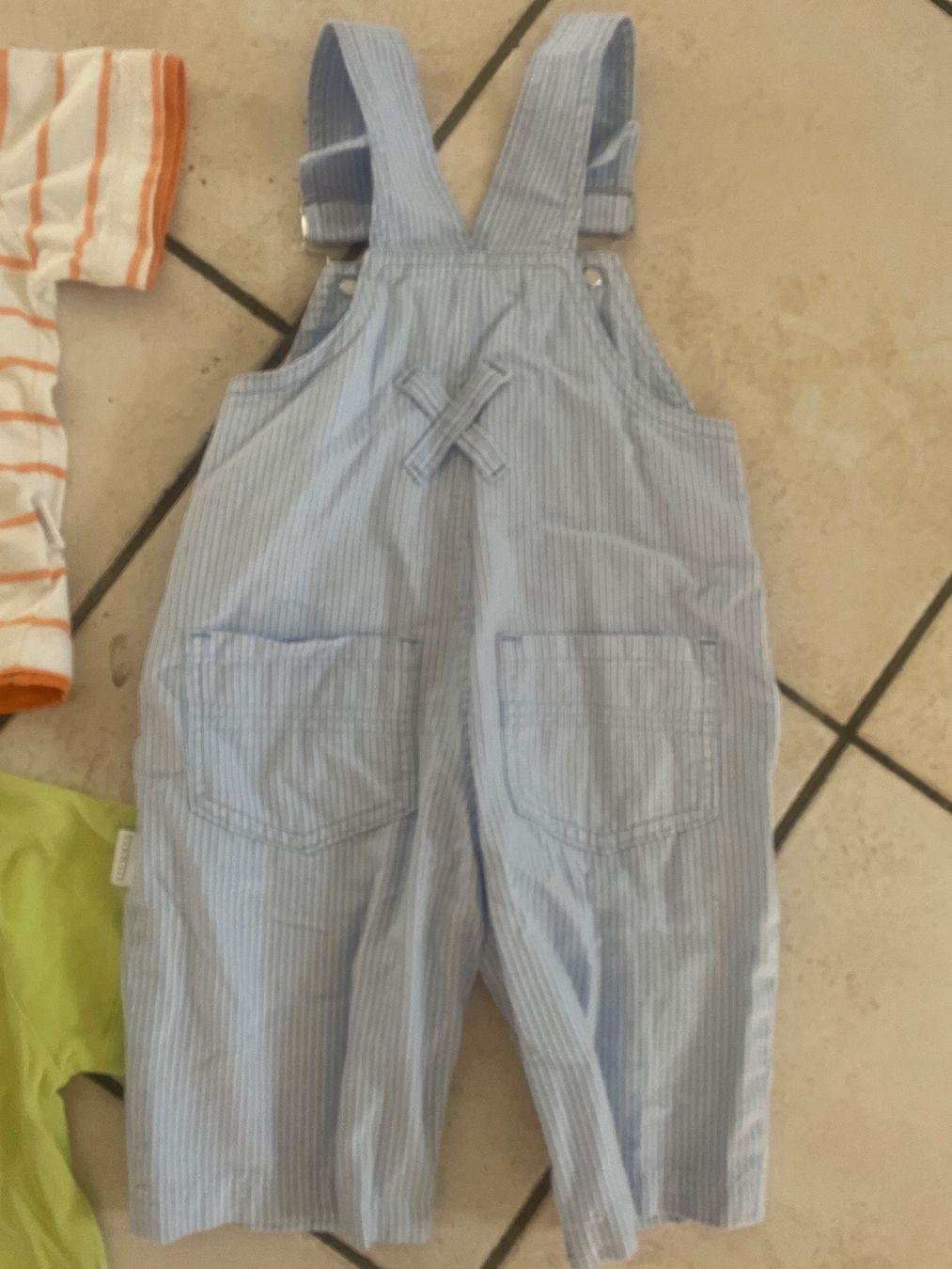 Lotti & Set di vestiti: STUMMER Sommer Kleiderpaket Gr.80 – Usato da Obergerlafingen venduto da cabo4 2