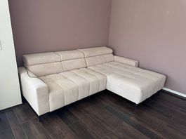 Modernes Ecksofa mit elektrischer Relaxfunktion  wie neu