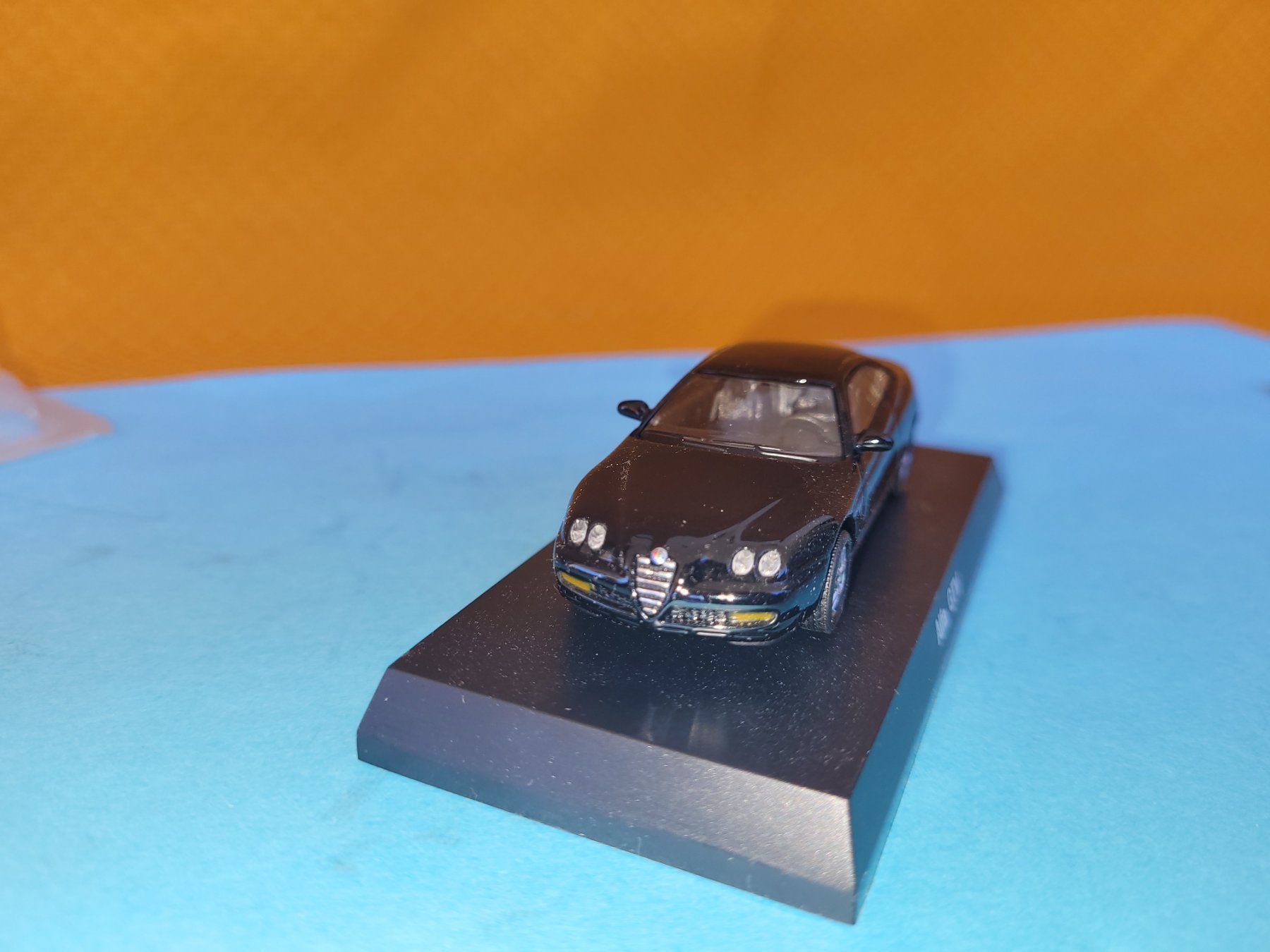 Alfa Romeo Modellini d'auto: Alfa Romeo GTV Kyosho 1:64 – Usato da Domdidier venduto da Bimbo57 4