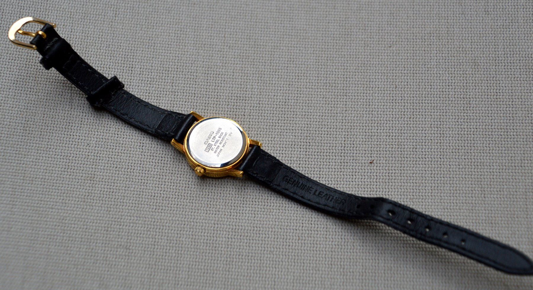 Casio Orologi: Armbanduhr CASIO LTP-1095 montre – Usato da Collonges venduto da arashee 3