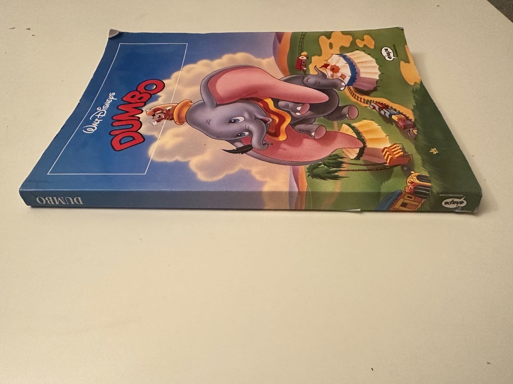 Bücher: Dumbo - Disneys Filmklassiker Nr.9 – Gebraucht aus Münsingen von Ganjam 1