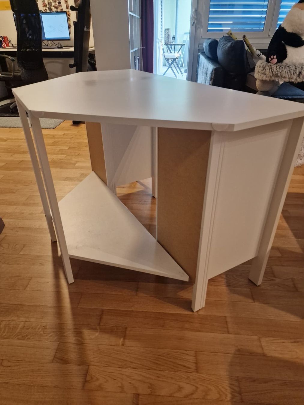Ikea Scrivanie: Brusali-Schreibtisch – Usato da Oberengstringen venduto da gre_7wv8 9