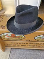 Schwarzer Vintage-Hut, Marke Botta Grösse 56 zu verkaufen.