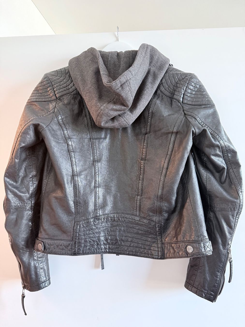 Giacche: Gipsy Lederjacke mit Kapuze – Usato da Dietikon venduto da rob_s6wl 2