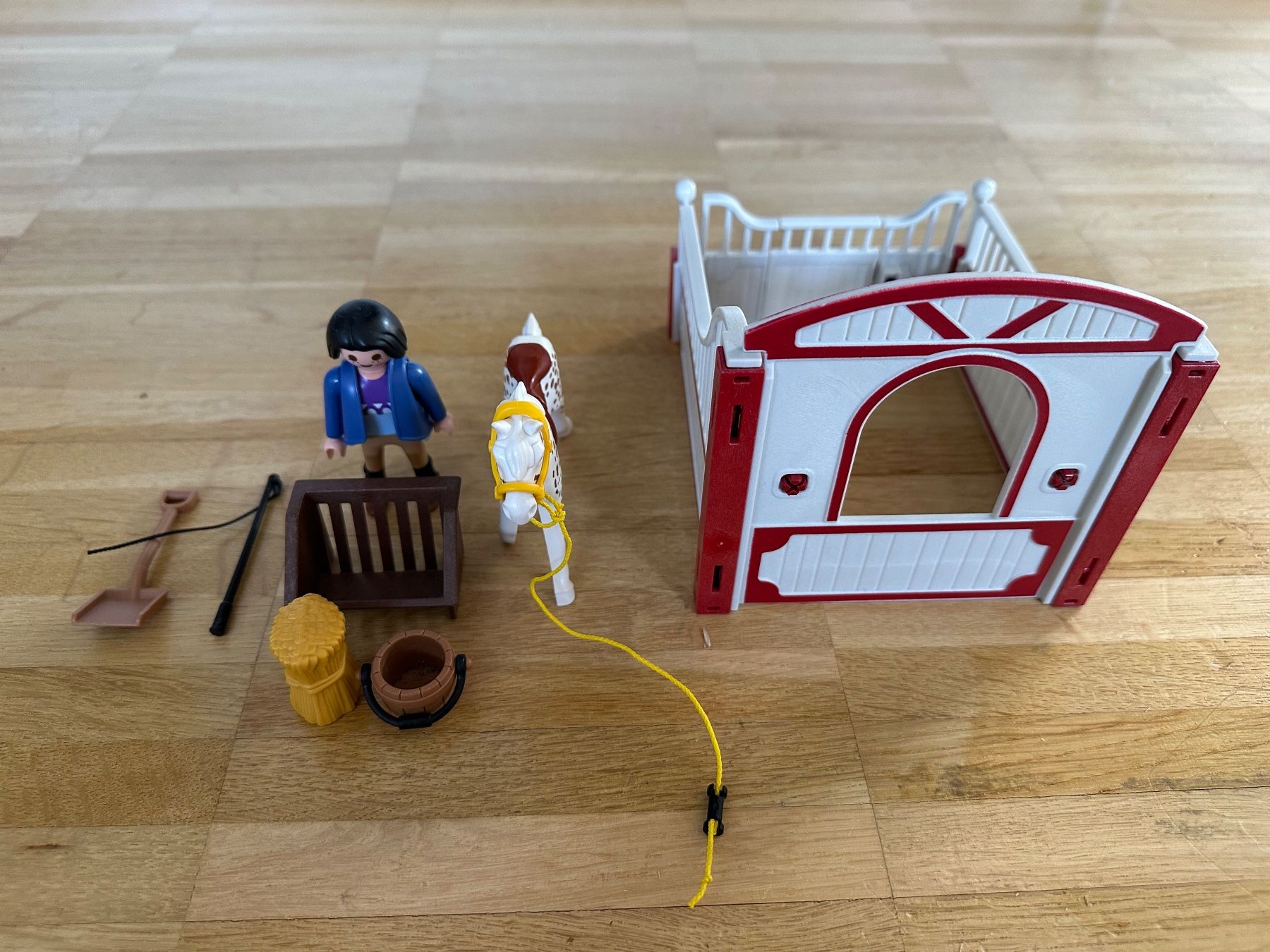 Playmobil Jouets: Playmobil Knabstrupper mit Pferdebox – D'occasion à Arch par tam_ctz2 1