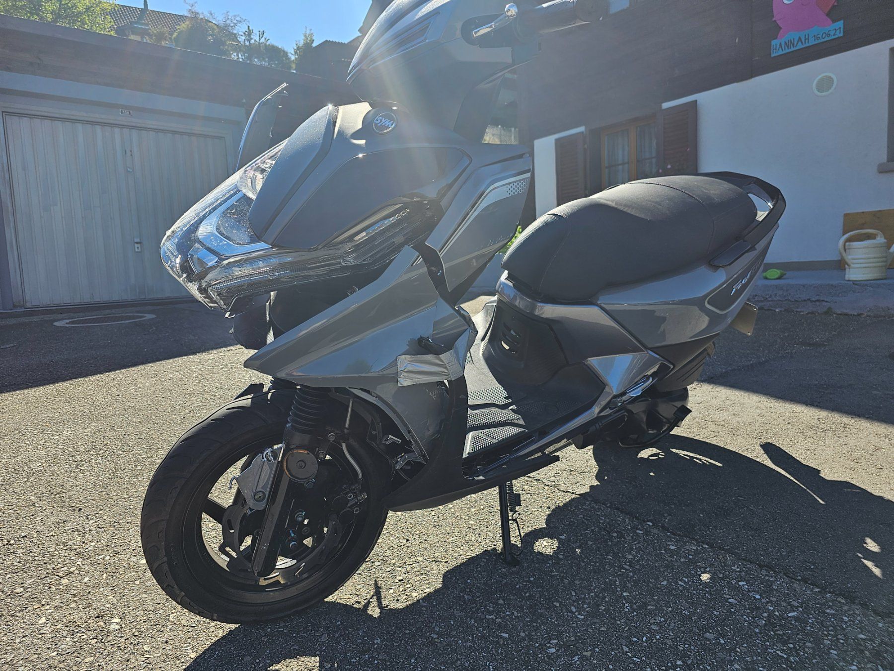 Sym Scooters: Ab 1chf Sym FNX 125 Bj08.2023 – Defekt aus Wynau von  5