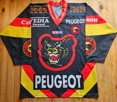 SC Bern Trikot Gr. M NLA SCB Eishockey Schweiz vintage