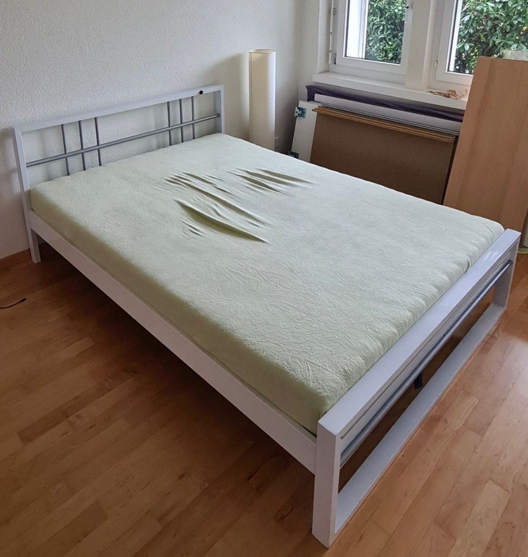 Letti: Bett mit Lattenrost und Matratze – Usato da Regensdorf venduto da nor_7snn
