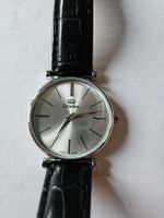 Elegante Richelieu Damenuhr mit Lederarmband, neuwertig!
