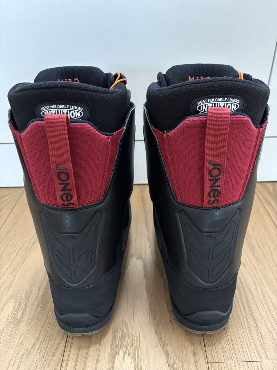 Jones Scarpe da uomo: Snowboard Boots Thirtytwo-TM2 Jones – Usato da Widnau venduto da mar_kh2d 1