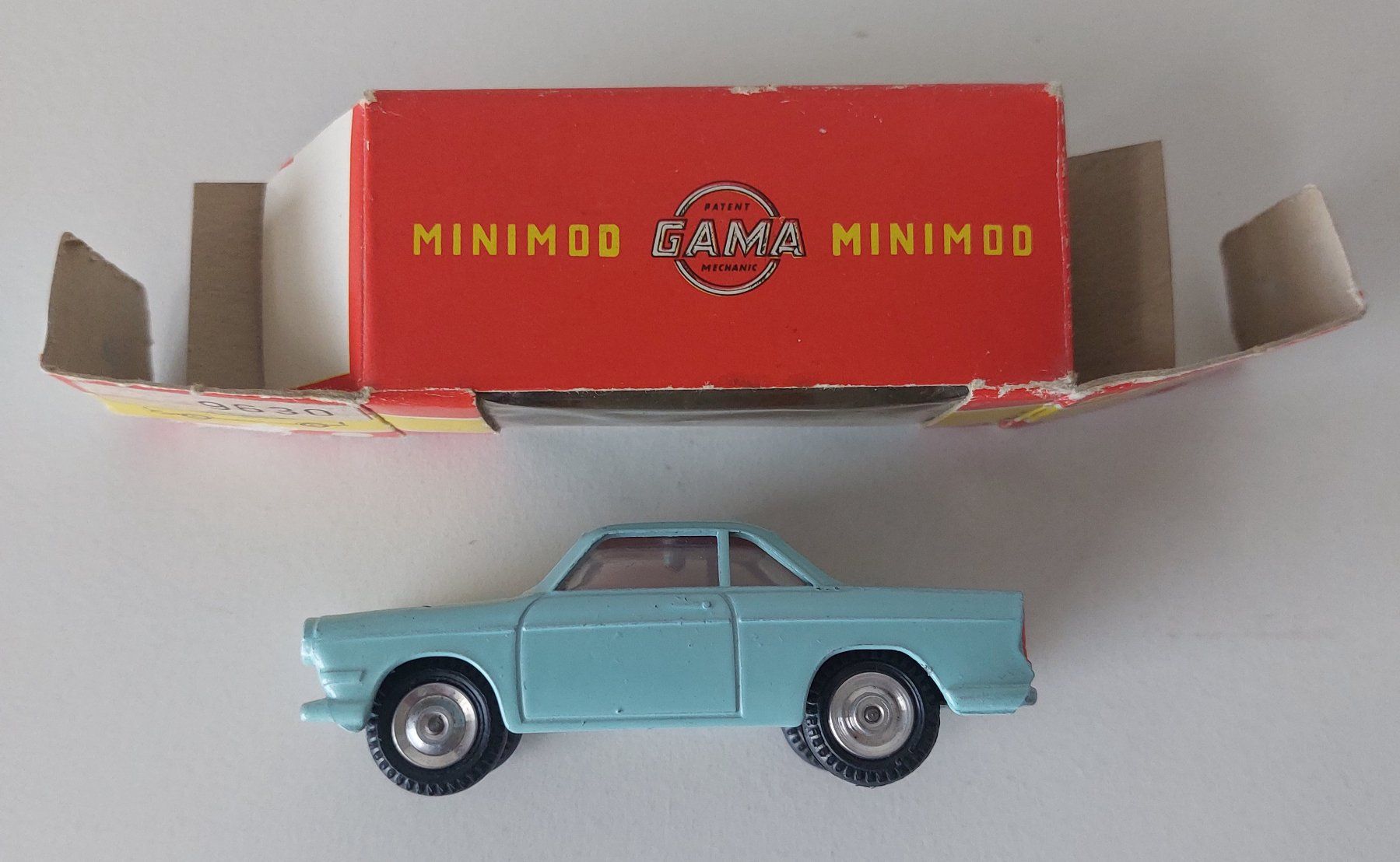 Gama Modellini d'auto: Gama BMW 700 Coupe – Usato da Schenkon venduto da Elbarto007 6
