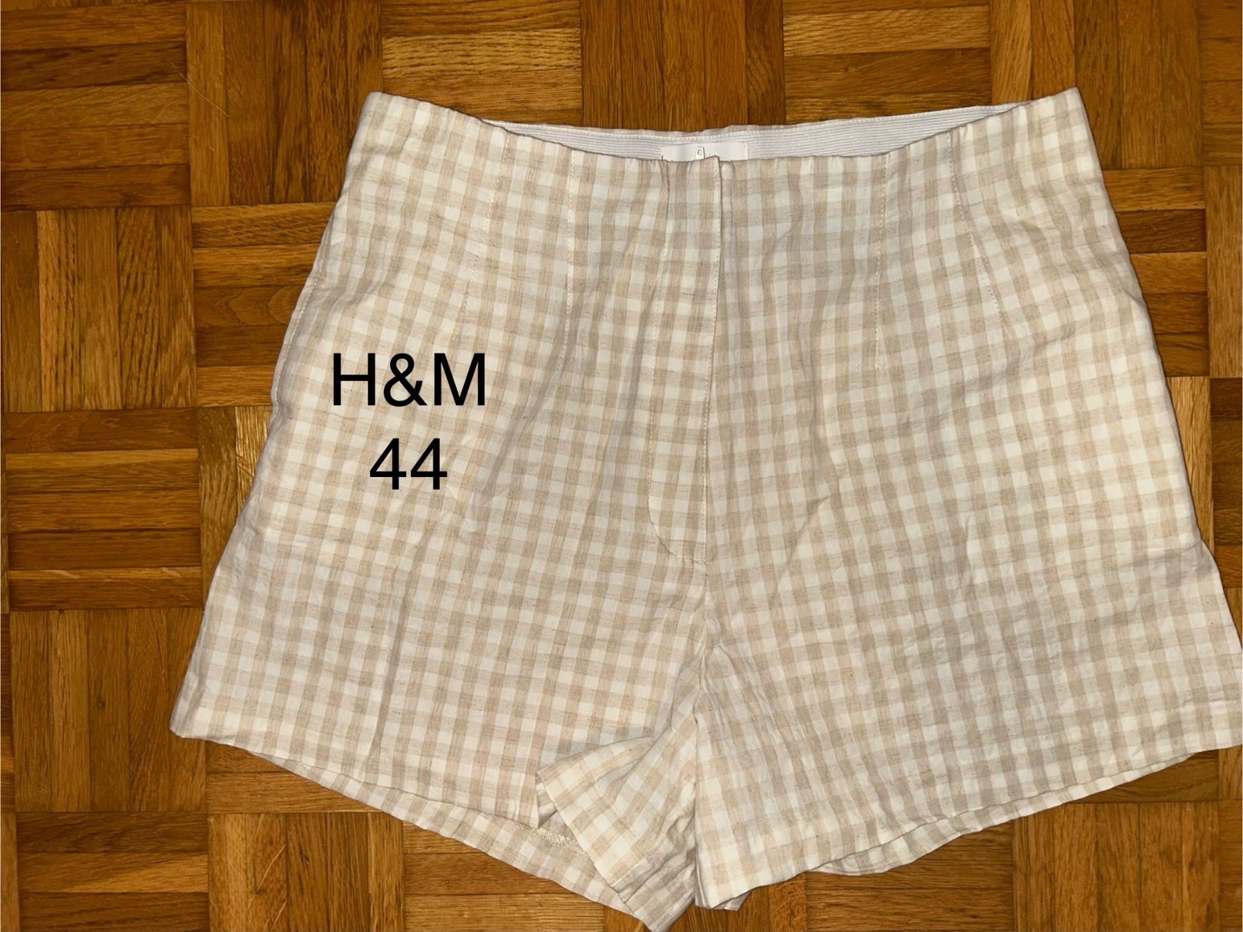 H&M Hosen: Shorts Damen Grösse 44 – Neu und originalverpackt aus Adliswil von sil_v8dy