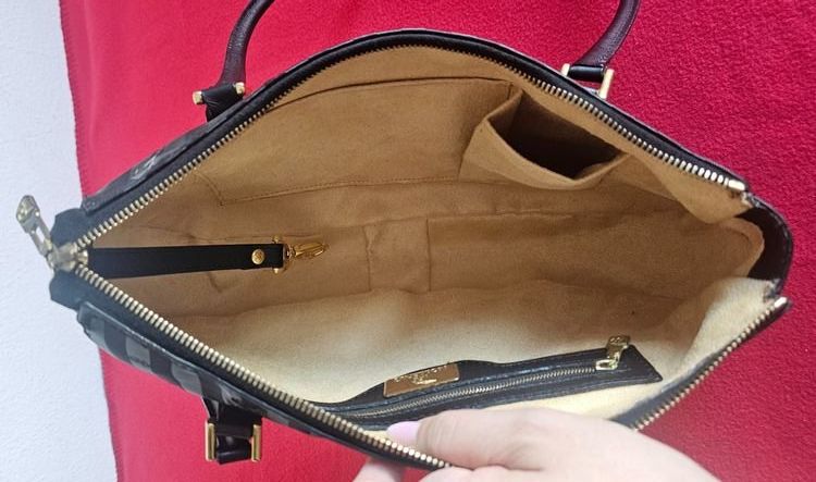 Maison Mollerus Borse da donna: Maison Mollerus  Handtasche – Usato da Goldach venduto da weitsicht55 6