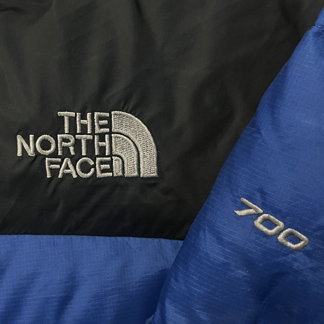 North Face Giacche: TNF Puffer Jacket 700 (M) – Nuovo (secondo la descrizione) da Chamoson venduto da Sapoloshop 1