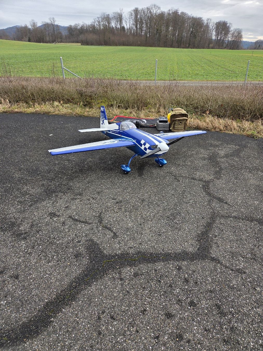 Pilot-RC Modellismo RC: Pilot Extra 330 SX 90" – Usato da Boswil venduto da oli_6ts9