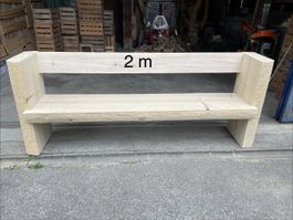 Grosse Holzbank, 2m, Massivholz, ideal für den Garten