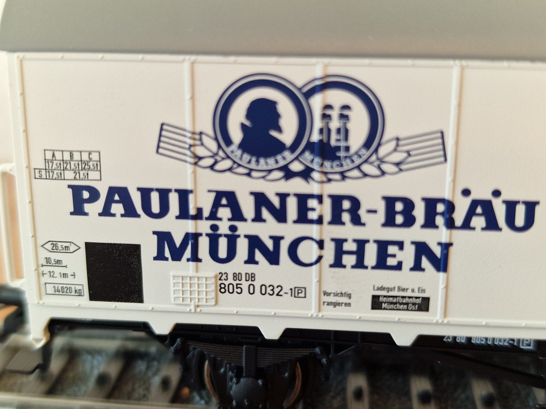 Märklin Modellini di ferrovie: DB Güterwagen Paulaner-bräu H0 – Usato da Matten b. Interlaken venduto da lor_hr9w 3