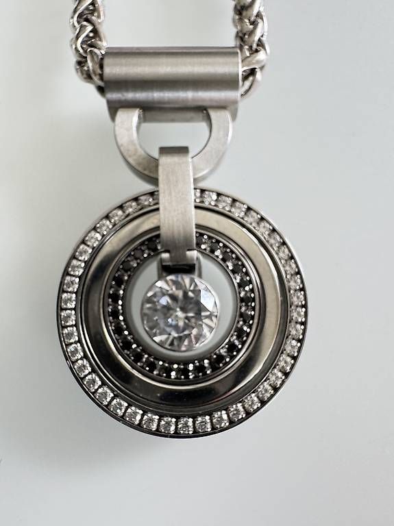 Catenine: Edelstahl Design Hals Kette – Usato da Maur venduto da Hausi5