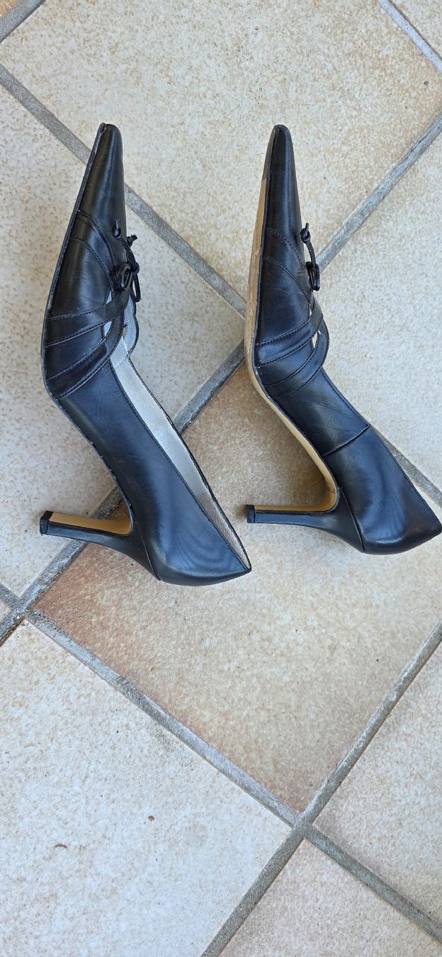 Kaiser Chaussures femmes: Peter Kaiser Pumps Gr. 5 schwarz – D'occasion à Ehrendingen par kikiflo 1