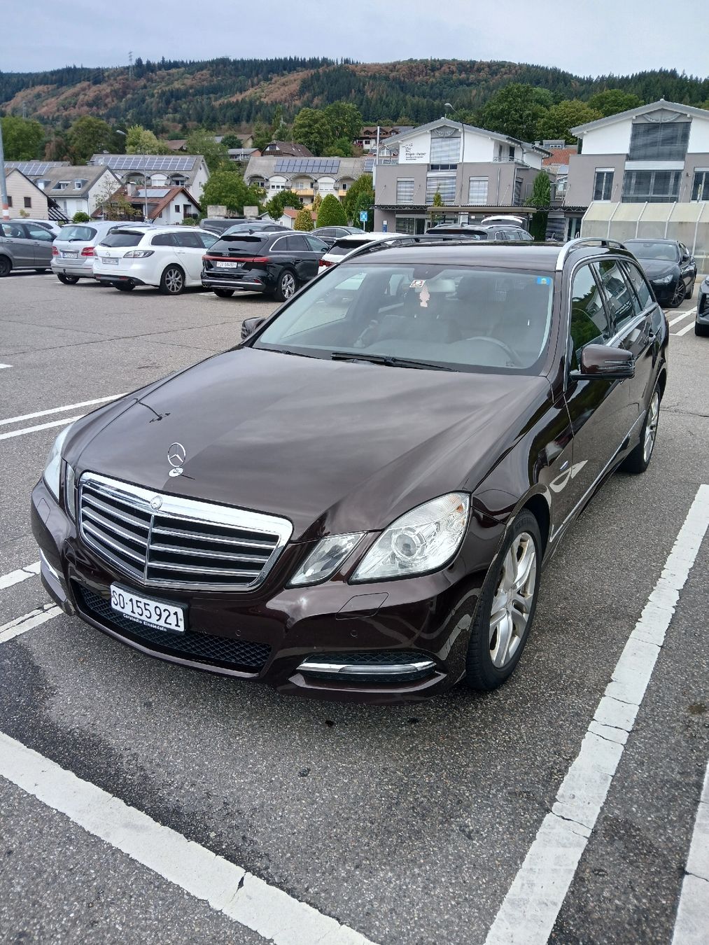 Mercedes-Benz Autos: Mercedes E250 CGi BlueEFFICIENCY – Gebraucht aus Schönenwerd von dom_npd2
