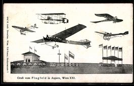 Wien-Aspern, Flieger über dem Flugfeld