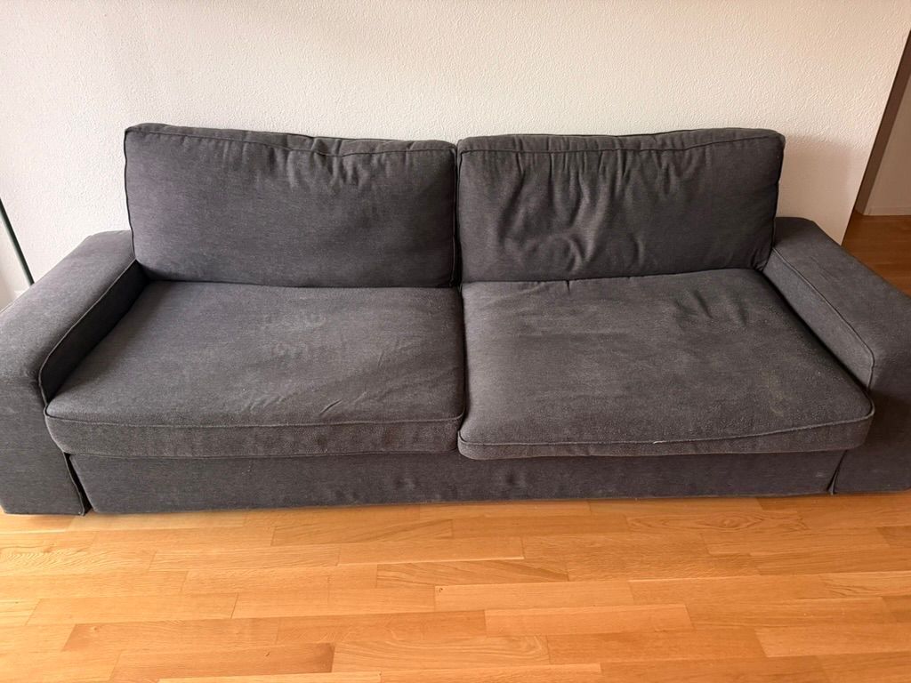 Divani: IKEA Kivik Sofa Bed dark grey 3-seater, good condition – Usato da Zürich venduto da eri_6gsh