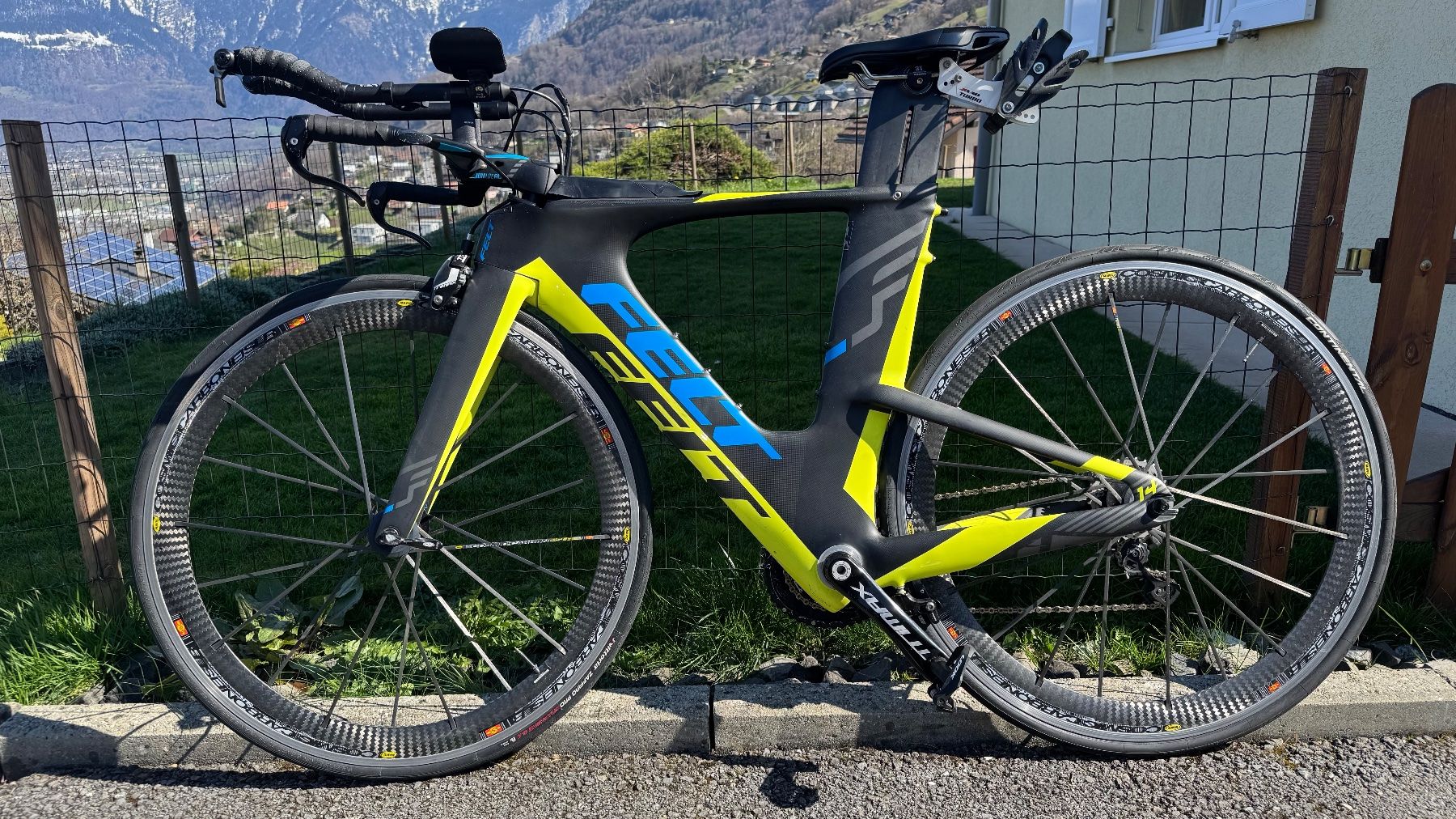 Felt Biciclette: À vendre Vélo triathlon FELT – Usato da Troistorrents venduto da McBach