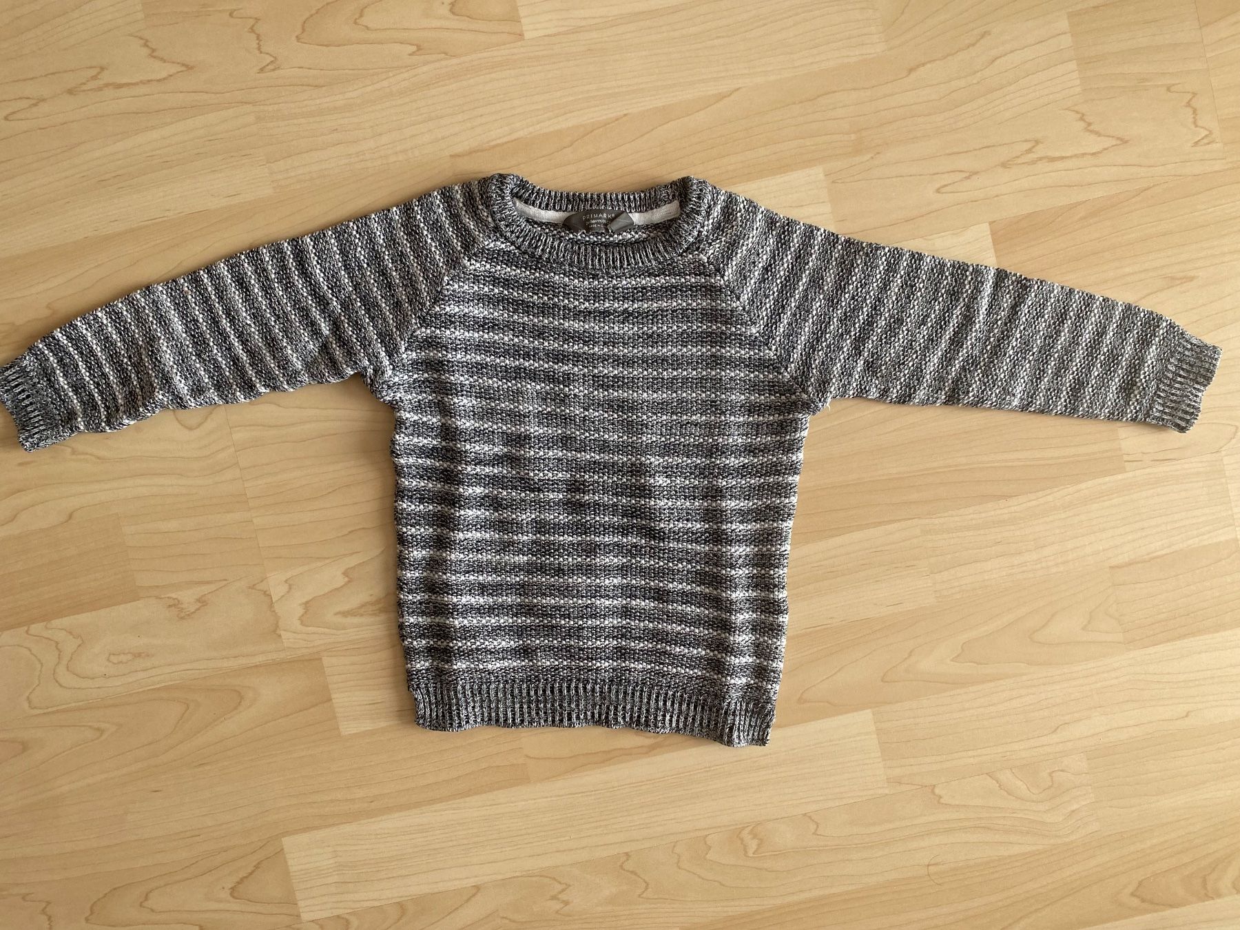 Maglioni & Felpe: Strickpulli Gr. 98 – Usato da Urdorf venduto da Tjara65