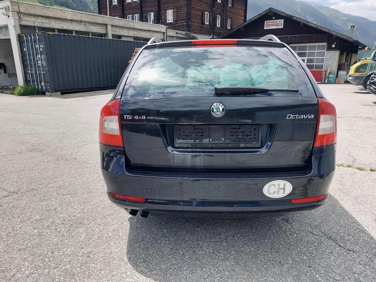 Skoda Automobili: Skoda Octavia 1.8 tsi 4x4 – Usato da Brig venduto da avd_n99w 4