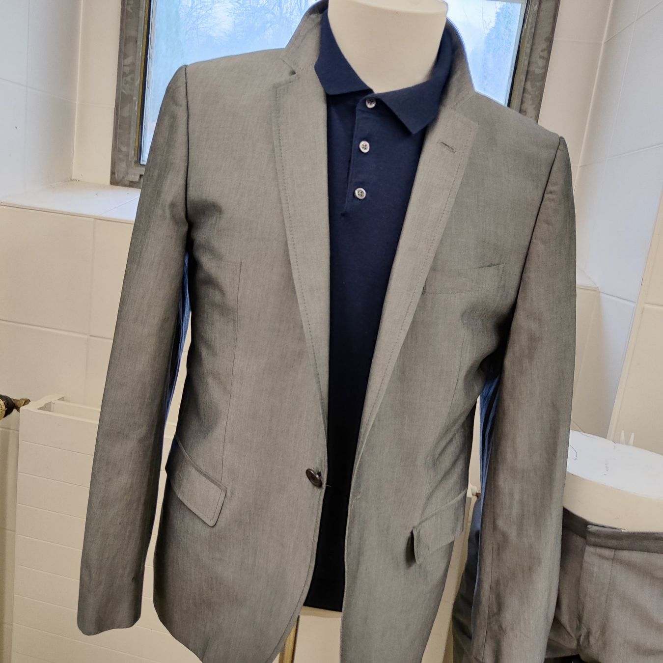 Hugo Boss Anzüge: Herren Boss Anzug GR 50 – Gebraucht aus Langnau am Albis von Judithsebi 5