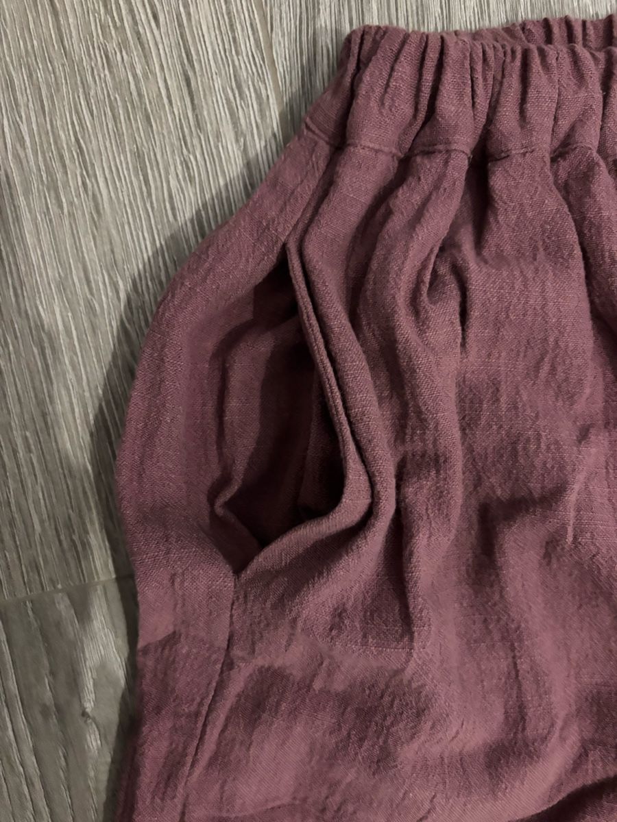 Pantaloni: baggy Leinenhosen – Usato da Wädenswil venduto da Gagegia 2
