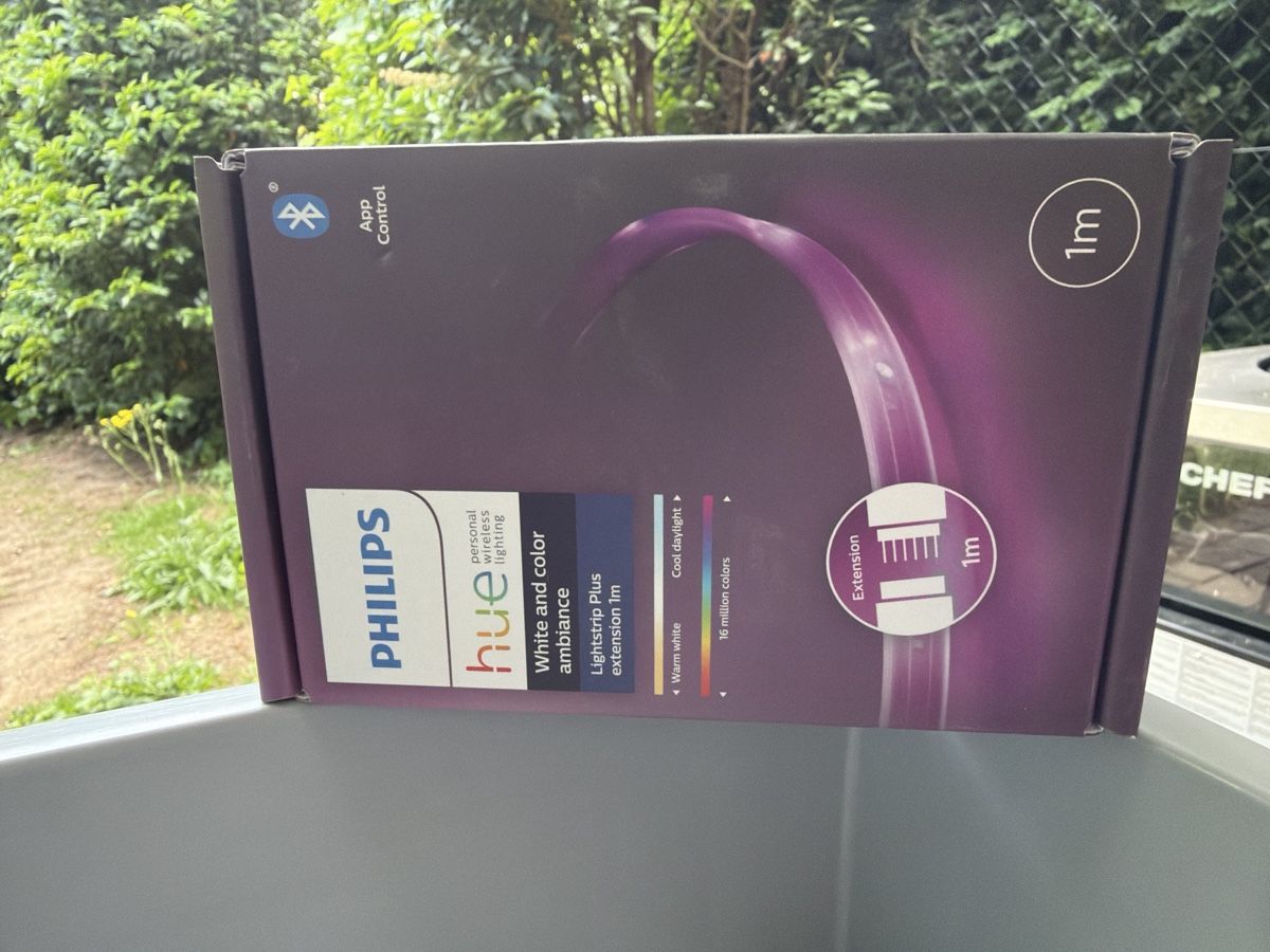 Philips Lampade: Diverses Philips Hue Equipment , teils neu – Usato da Pfaffhausen venduto da NFIZH 1